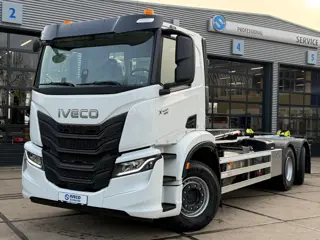 Iveco X-Way AD280X50Y/PS On+ HIAB MULTILIFT ULTIMA 26S 59 FLEX – Container op- en afzetinstallatie