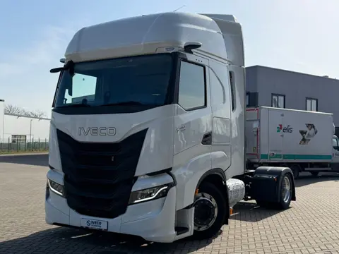Iveco S-Way AS440S50T/FP LT Volledig lucht geveerd - low deck trekker - Spiegel Camera