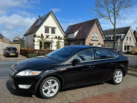 Ford Mondeo 2.0-16V Titanium apk 1-2027 NL-AUTO-NAP.