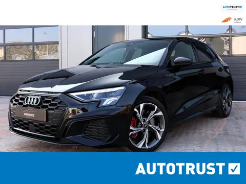 Audi A3 Sportback 45 TFSI e S edition Competition| Carbon | Matrix