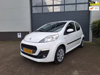 Peugeot 107 | 1.0 Active | Airco | Volledig onderhouden | Parkeer sensoren |
