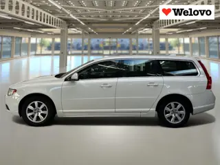 Volvo V70 1.6 T4 Limited Edition Rijklaar+garantie, navigatie, trekhaak..