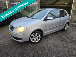 Volkswagen Polo 1.2-12V Trendline | NIEUWE APK | AIRCO | ANDROID | CRUISE | LMV |