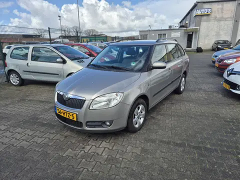 Skoda Fabia Combi Skoda Fabia Combi 1.4-16V Ambiente