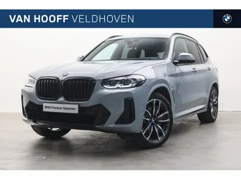 BMW X3 xDrive30e High Executive M Sport Automaat / Trekhaak / Sportstoelen / Achteruitrijcamera / He