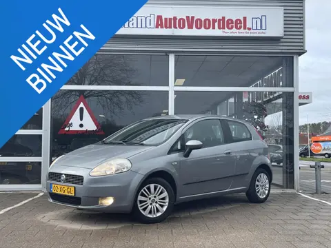 Fiat Grande Punto 1.4 Dynamic /Automaat/Airco/Cruise/