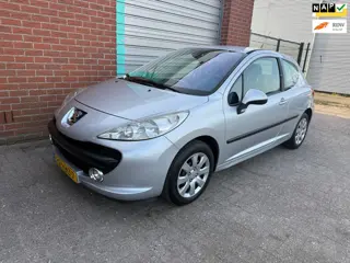 Peugeot 207 1.6 VTi Look 3-deurs Clima Bj:2009 NAP!