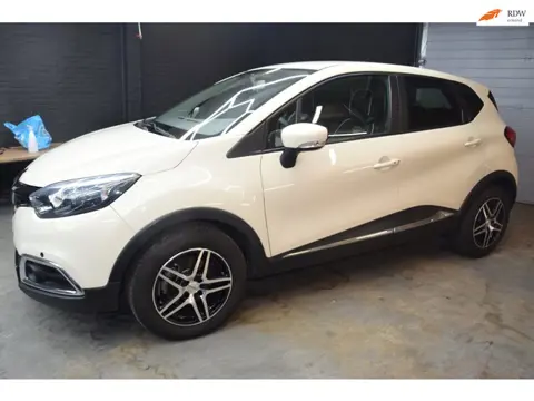 Renault Captur 1.2 TCe Dynamique in naam van onze klant te koop hele nette capture,automaat.