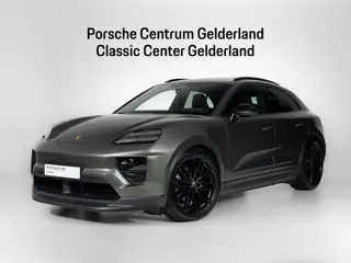 Porsche Macan 4