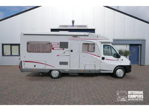 Hymer Tramp 655 Classic | Fransbed | MEENMEEMPRIJS | Zonnepaneel