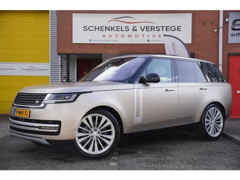 Land Rover Range Rover 4.4 P530 First Edition MHEV / Satin Gold / Pano / Trekhaak / Executive Seatin