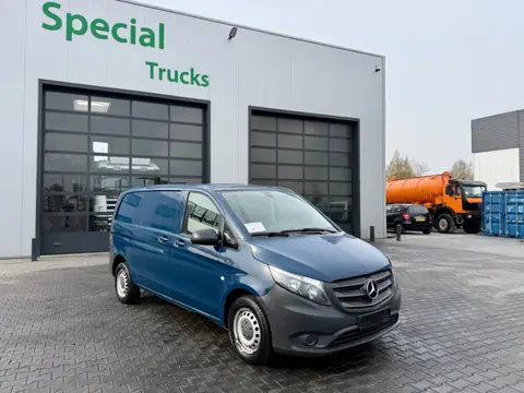 Mercedes-Benz Vito 111 CDI Cruise control / Schuifdeur / Airco / Trekhaak / Euro 6