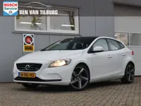 Volvo V40 1.6 T2 R-design / Pano / Trekhaak (bj 2014)