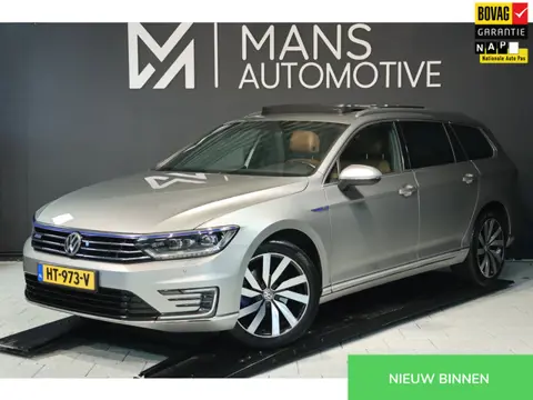 Volkswagen Passat Variant 1.4 TSI GTE Highline / PANO / VIRTUAL / LEDER / Elek. Trekhaak / NL AUTO