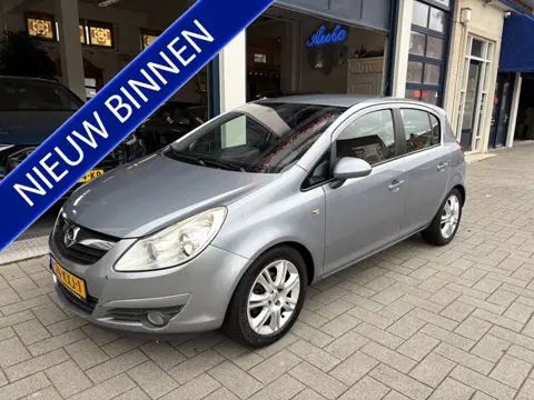 Opel Corsa 1.4-16V Cosmo CLIMA/CRUISE/NW APK/NL AUTO