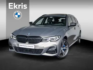 BMW 3 Serie Touring 330e xDrive | M Sport | Innovationspakket | Harman Kardon | Stuurwielrand Verwar