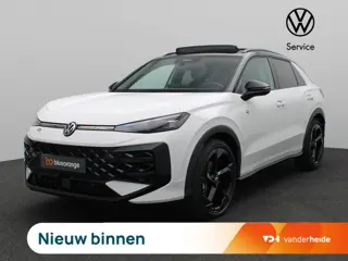 Volkswagen T-Roc 1.5 eTsi R-Line First Edition 150PK DSG Pano-Schuifdak, Trekhaak, Black Style, 20" 