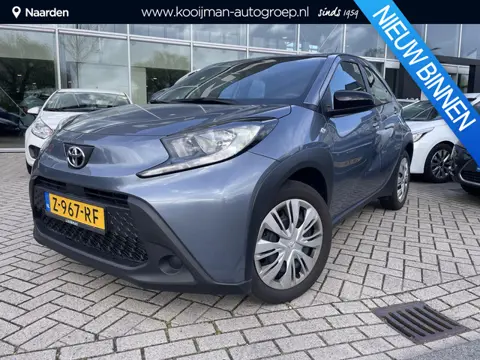 Toyota Aygo X 1.0 VVT-i S-CVT Play