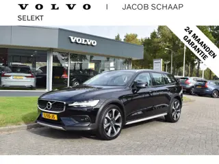 Volvo V60 Cross Country B5 265PK Automaat AWD Pro | Trekhaak | ACC | Blis | Camera | Styling kit | 2