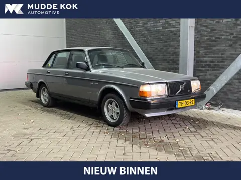 Volvo 240 2.3 GLT Inj. | Origineel NL-Auto | Trekhaak | 15 Inch Lichtmetaal | Nette Staat