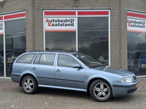 Skoda Octavia Combi 1.9 TDI Démarrage - Clima - Cruise