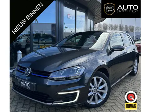 Volkswagen Golf 1.4 TSI GTE 225PK | Zeer Nette Staat | NL AUTO | AUTOMAAT | PANO | GROTE NAVIGATIE |