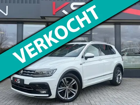 Volkswagen Tiguan 1.5 TSI ACT Highline R Line Virtual Pano Leder 360 Camera
