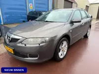 Mazda 6 Sportbreak 1.8i Touring - Fijne auto met een nieuwe APK NAP + Boekjes zijn aanwezig.