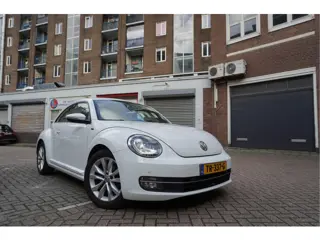 Volkswagen Beetle 1.2 TSI Exclusive Allstar | LEER | NAVI | XENON + LED | Parkeersensoren voor en ac
