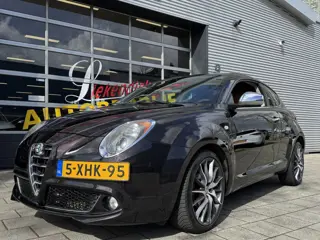 Alfa Romeo MiTo 0.9 TwinAir Esclusivo - Navigatie I Leer I Airco I Xenon / PDC I Sport velgen I Deal