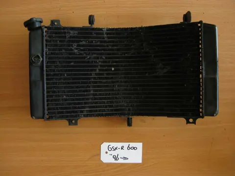 RADIATEUR Suzuki GSX R 600 1995 - 2000