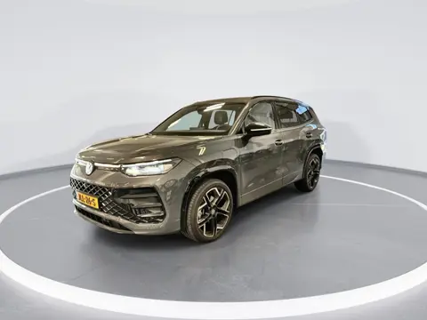 Volkswagen Tayron 1.5 eHybrid 272pk DSG R-Line Edition · Trekhaak · Panoramadak · Leder · Harman Kar