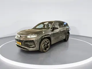 Volkswagen Tayron 1.5 eHybrid 272pk DSG R-Line Edition · Trekhaak · Panoramadak · Leder · Harman Kar