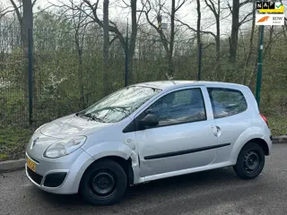 Renault Twingo 1.2-16V RIJDGOED/INRUILKOOP/AIRCO/APK 9-26