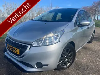Peugeot 208 1.4 VTi Access (bj 2012)