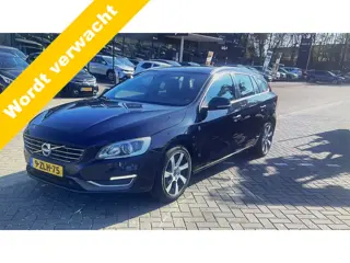 Volvo V60 2.0 D4 Ocean Race Bom vol opties! (bj 2015)