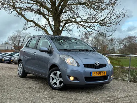 Toyota Yaris 1.3 VVTi Aspiration | Automaat + Clima Nu € 6.975,-!!!