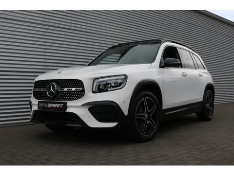 Mercedes-Benz GLB 250 4MATIC AMG Pakket AMG NightPakket (Pano Sportleder/Memory Carplay Burmester 36