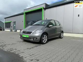 Mercedes-Benz A-klasse 170 Avantgarde met Trekhaak, LM Velgen, Mistlampen, Hoge instap. 5-Deurs