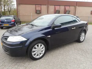 Renault Mégane Coupé-Cabriolet 1.6-16V Authentique