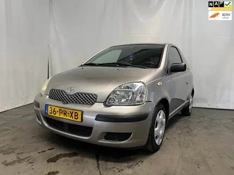 Toyota Yaris 1.3 VVT-i Idols schadeauto