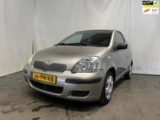 Toyota Yaris 1.3 VVT-i Idols schadeauto