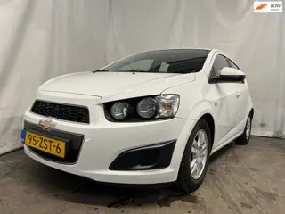 Chevrolet Aveo 1.2 LT SCHADEAUTO!!