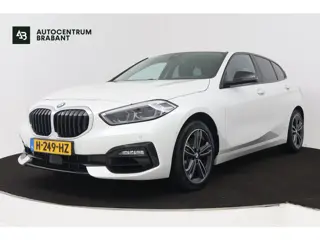 BMW 1-serie 118i Executive Edition (STOEL/STUUR VERWARMING, CAMERA, CRUISE CONTROL ADAPTIEF, SFEERVE