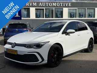 Volkswagen Golf 1.4 eHybrid GTE € 24.900,- VOOR € 22.877,- UW LENTEVOORDEEL € 2.023,-! | RECENT ONDE
