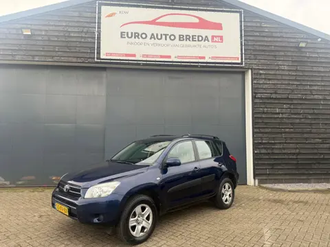 Toyota RAV4 2.0 VVTi Linea Terra