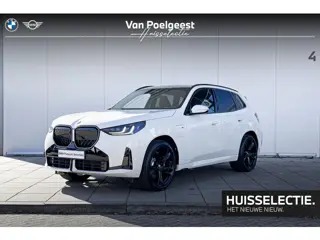 BMW X3 30e xDrive M-Sport / Trekhaak / Glazen dak / Driving Assistant Plus / 22 inch / Stoelventilat