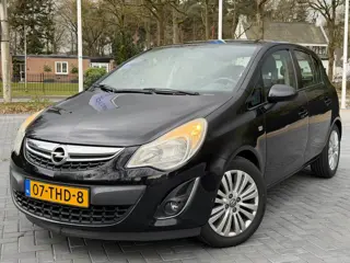 Opel Corsa 1.4-16V Cosmo/Airco/Cruise/Navi/LMV/NAP/Trekhaak