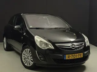 Opel Corsa 1.4-16V Cosmo *GROOTSCHERM* (bj 2011)