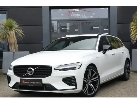 Volvo V60 2.0 T6 Recharge AWD R-Design 340pk Panoramadak/360Camera/HarmanKardon